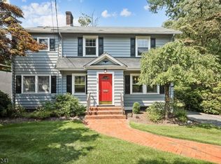 10 Mountainview Rd, Verona, NJ 07044