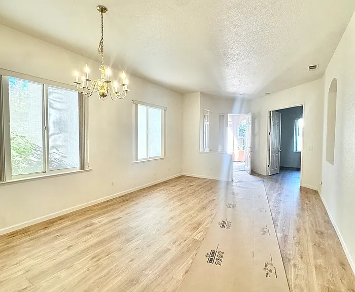 6312 Gold Finch Ct — Photo 16