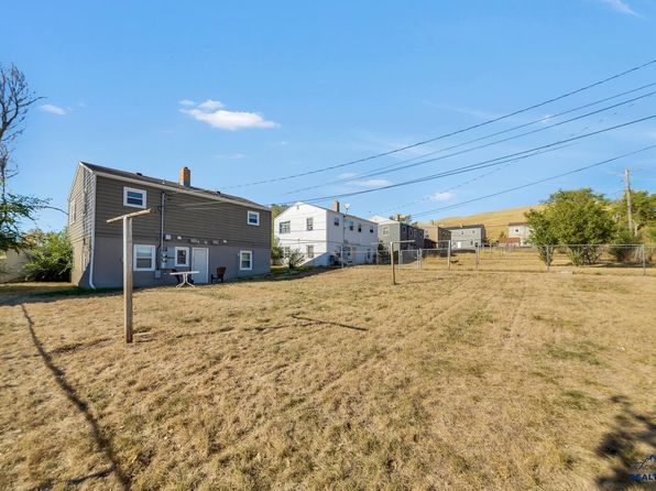 rapid-city-south-dakota-218888853 picture