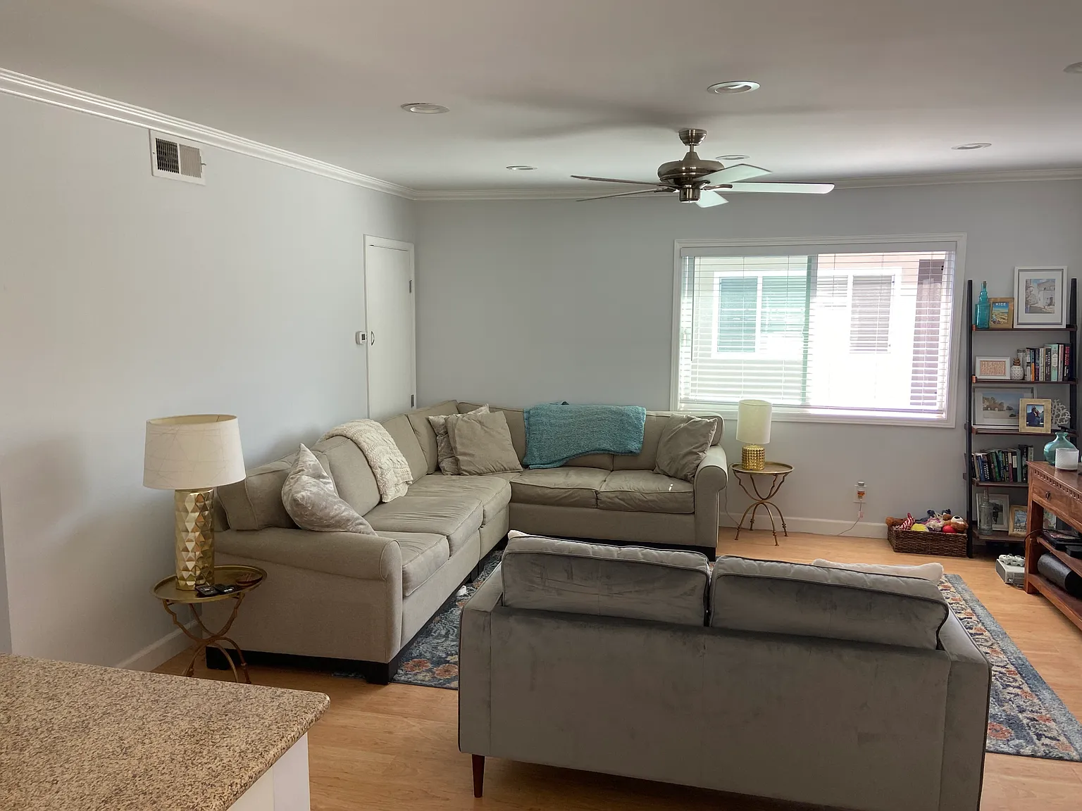 2 bed, 1000 sqft, $3,495 — Photo 3