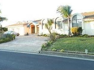 27097 Greenhaven Rd, Hayward, CA 94542