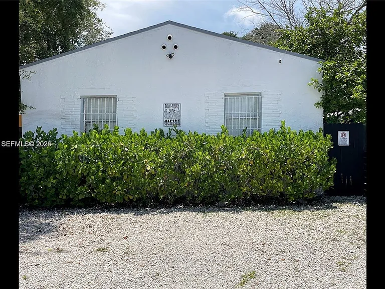 5530 N Miami Ave #2 — Photo 8