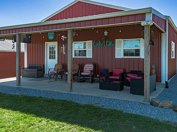 3rd image of 400 Jeff Clements Rd