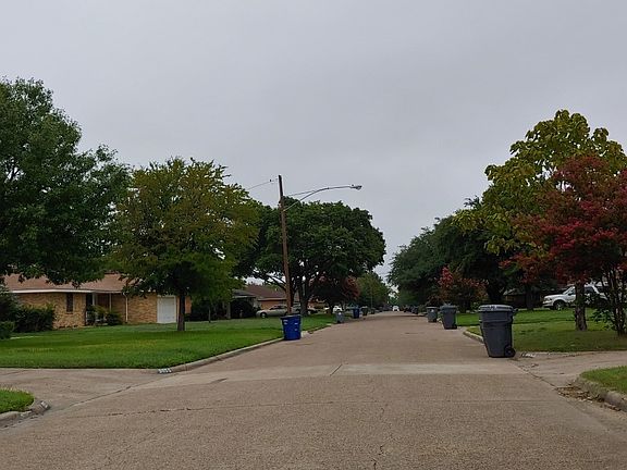 5th image of 5911 Trailwood Dr