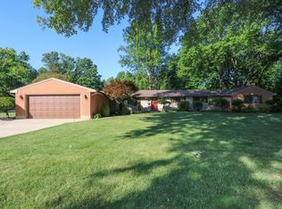 5001 Glenmina Dr, Centerville, OH 45440