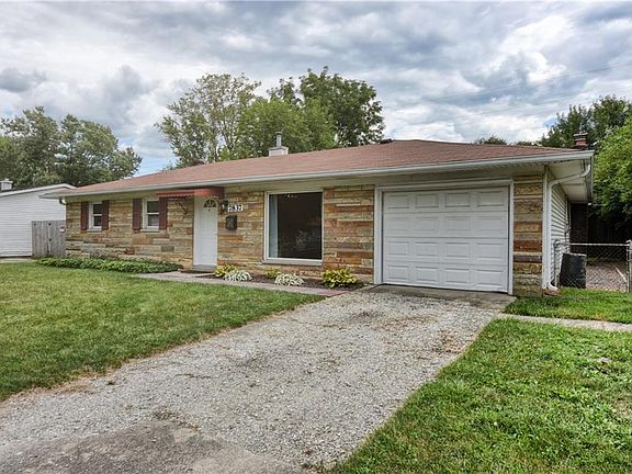 3rd image of 7837 Renfrew Dr