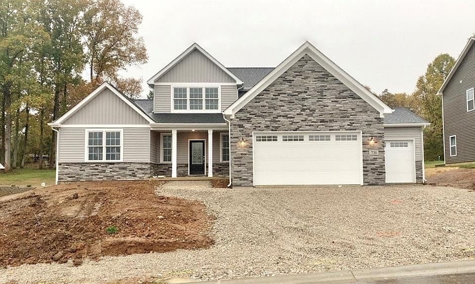 1st image of 731 Abigail Ln