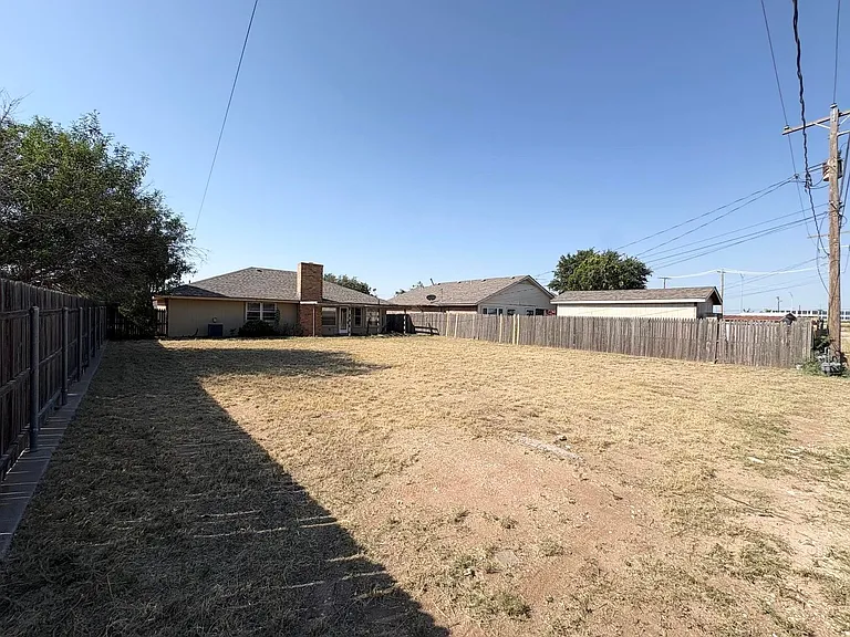 5202 Ric Dr — Photo 11