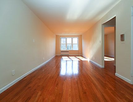 3rd image of 13955 35th Ave #5K