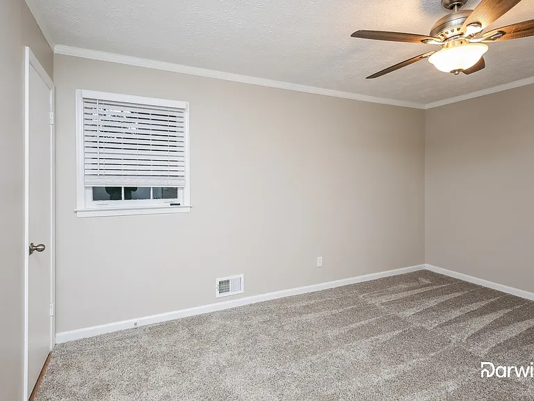 3901 Hanover Ct — Photo 13