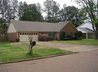2534 Mimosa Tree Dr, Germantown, TN 38138