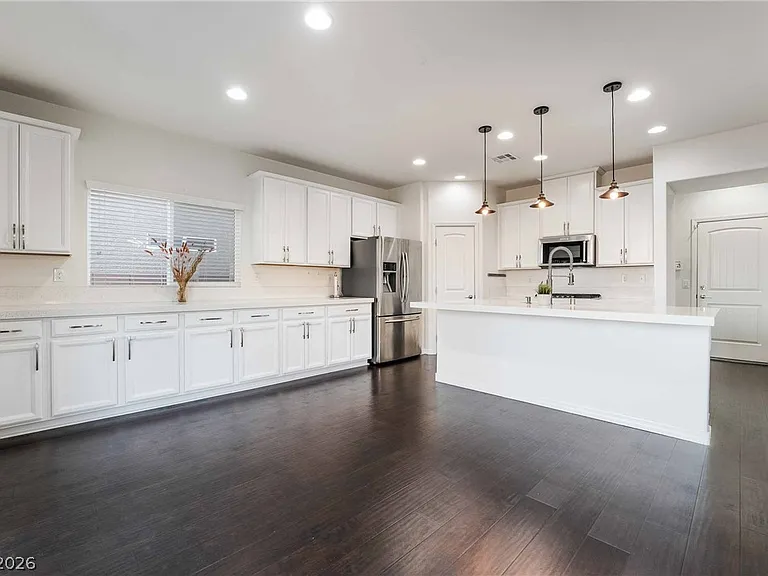 6462 Estrella Hills Ave — Photo 7