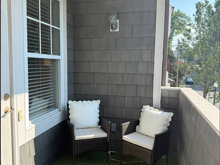 301 E Tremont Ave E #202 — Photo 20