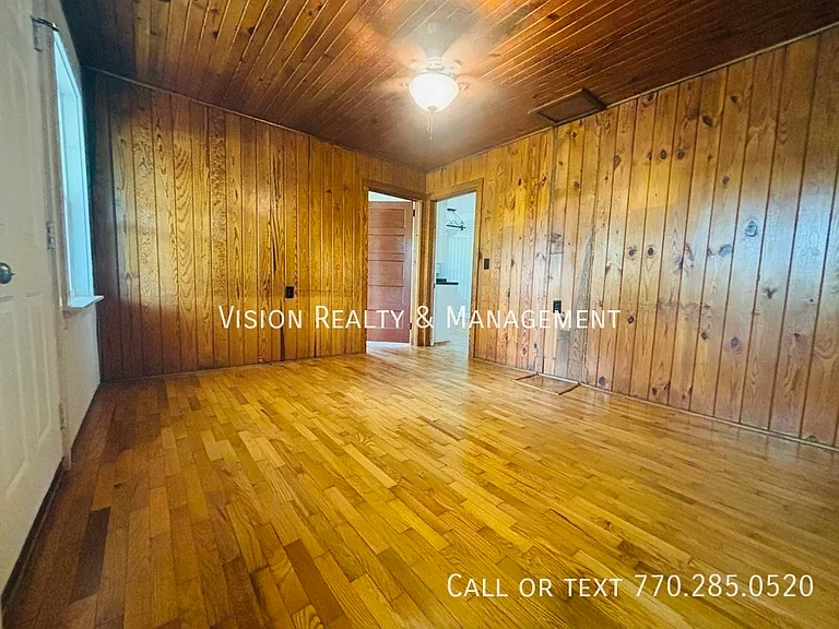 538 Old Airport Rd — Photo 14