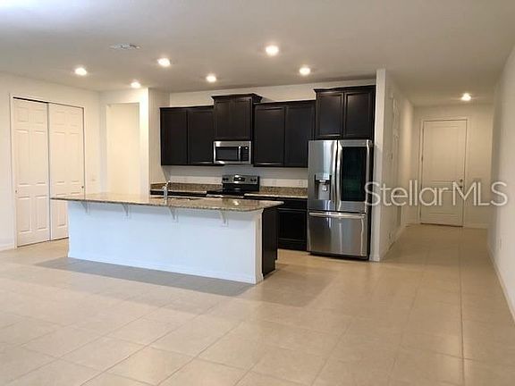 4th image of 3819 Carrick Bend Dr