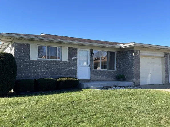 47479 Lizabeth Dr, Chesterfield, MI 48047