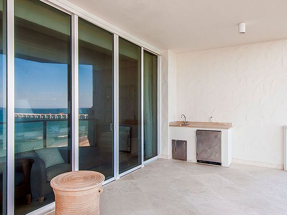 4th image of 3000 S Ocean Blvd APT 406