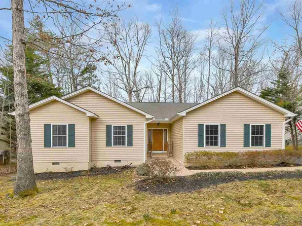 31 Stonewall Rd, Palmyra, VA 22963