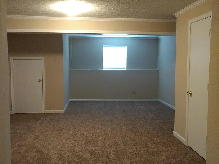 507 Mews Ct — Photo 8