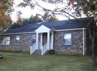 41 Hillside Rd, Chester, NJ 07930