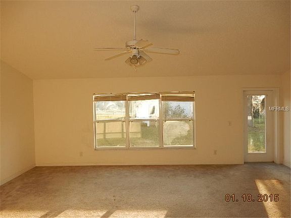 5th image of 302 Erie Ct
