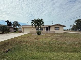 4902 Nassau Ct, Cape Coral, FL 33904