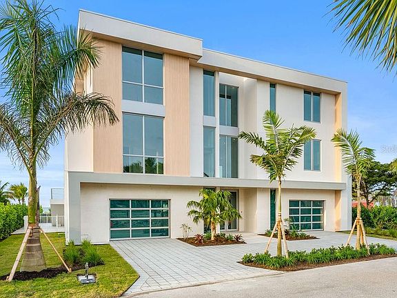 3rd image of 6489 Gulfside Rd