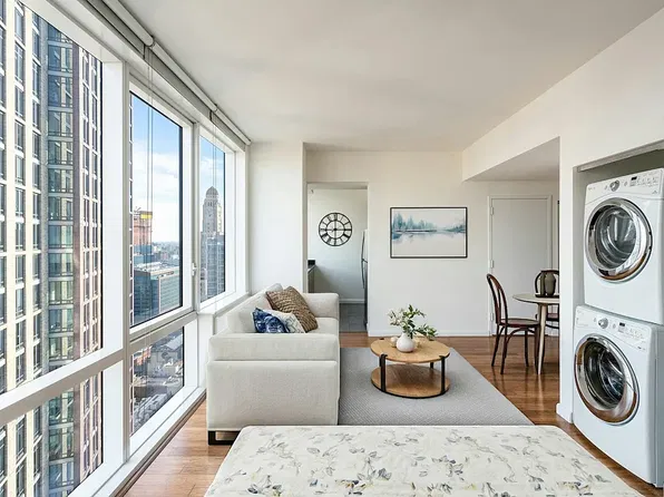 66 Rockwell Pl, Brooklyn, NY