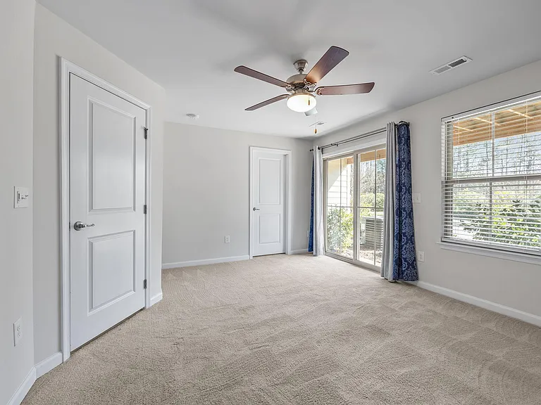 816 Channing Park Cir — Photo 6