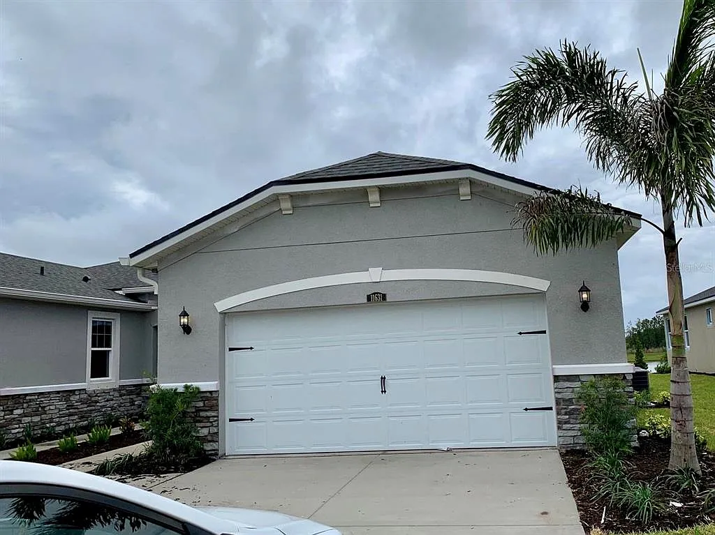 2 bed, 2.0 bath, 1658 sqft, $2,500 — Photo 2