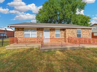 539 N Summitlawn St, Wichita, KS 67212