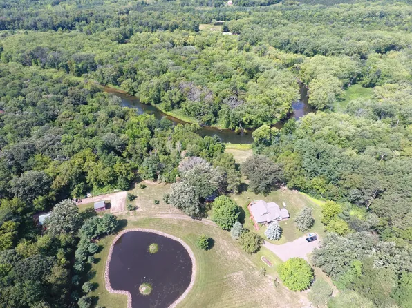 1550 357th Ave NE, Cambridge, MN 55008