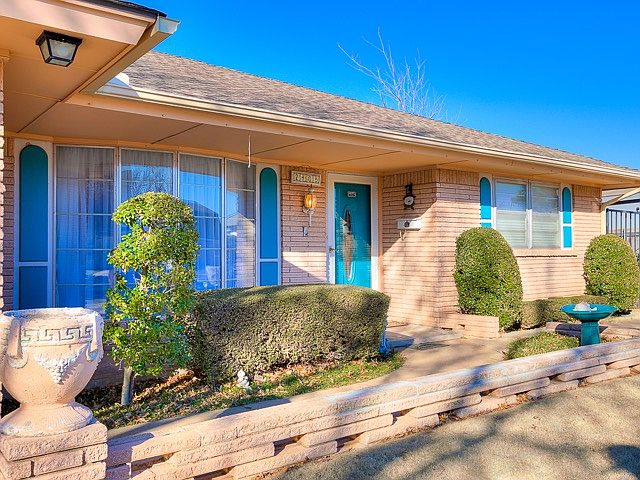 South facing front entry