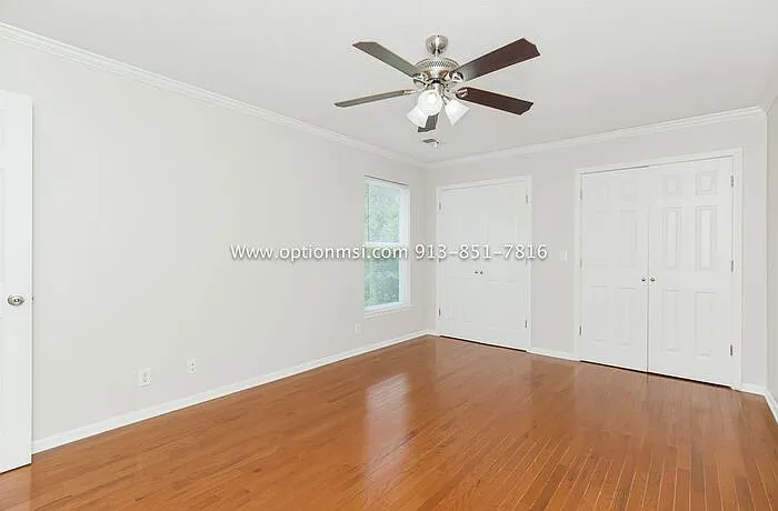 7738 W 148th St — Photo 5