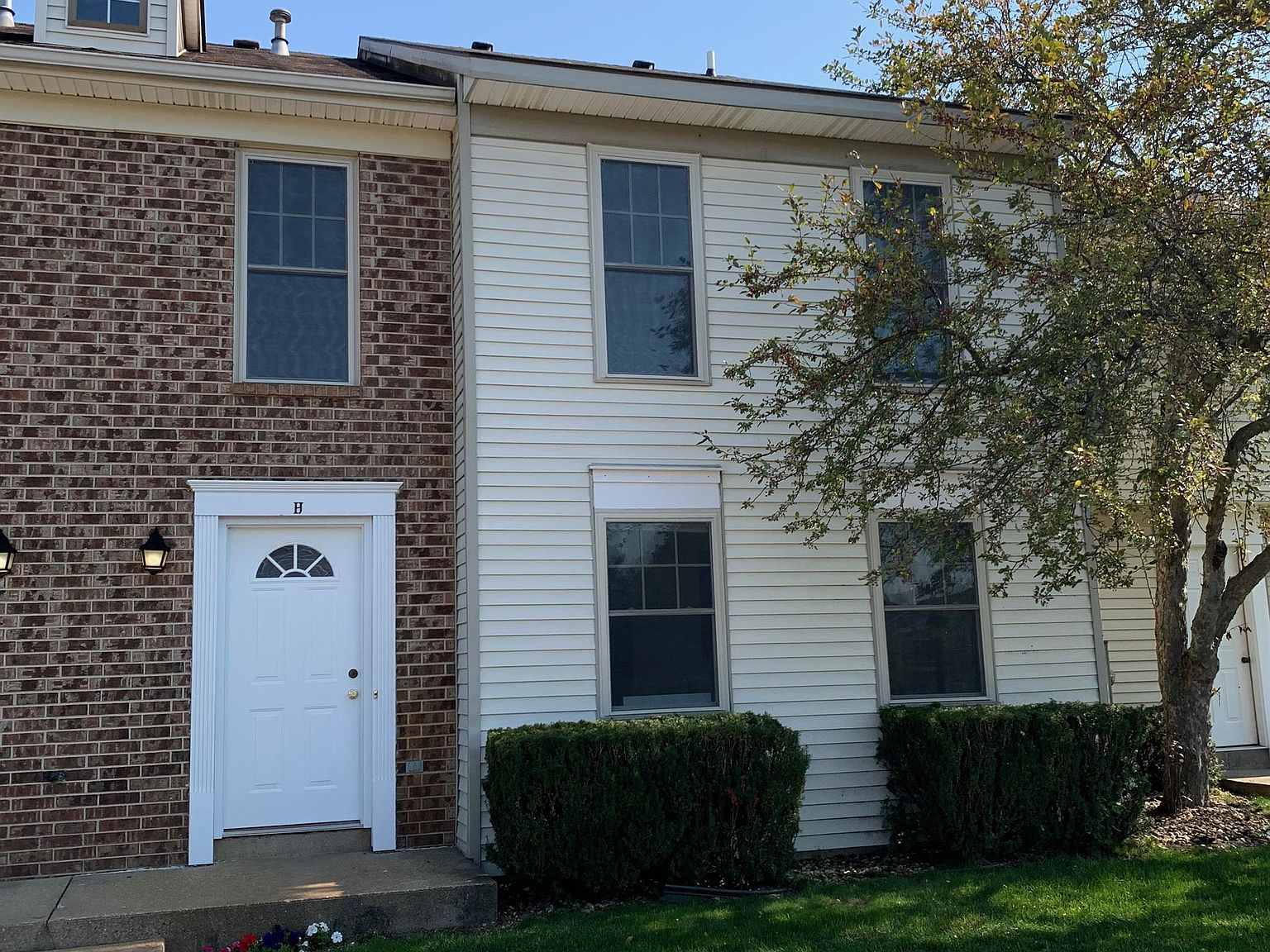 2852 Green Meadow Dr APT H, Jenison, MI 49428 Zillow