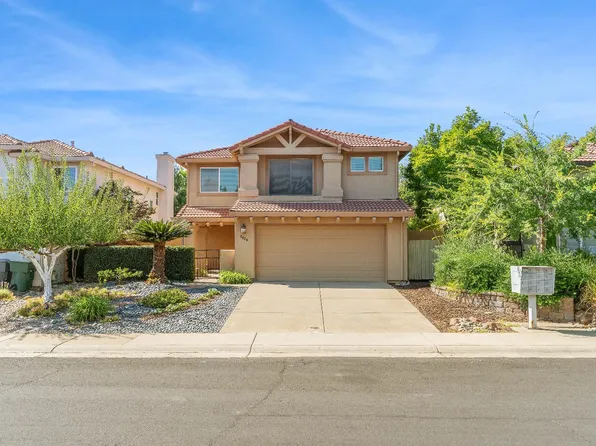 2820 Catalina Dr, Rocklin, CA 95765