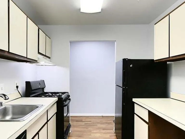5205 Duke St #201 — Photo 22