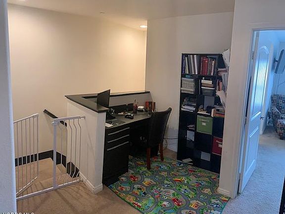 4th image of 48 Secret Hollow Ln #11