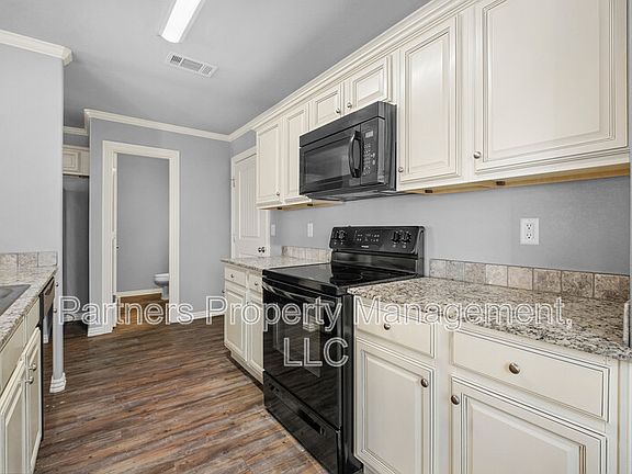 3rd image of 1256 N Sicily Ln