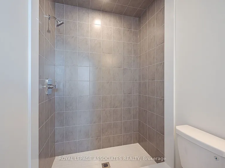 55 Raspberry Ridge Ave — Photo 45