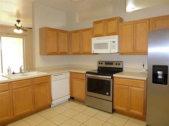 2nd image of 5507 Cape Hatteras Dr