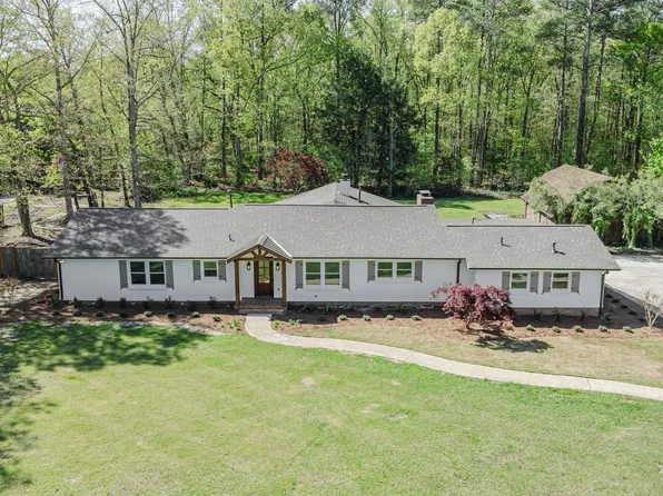 1224 Penn Rd SW, Hartselle, AL 35640