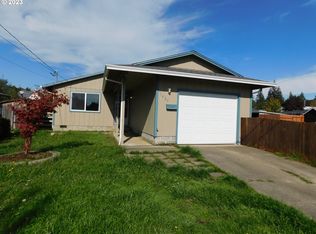 1427 Maryland Ave, Myrtle Point, OR 97458