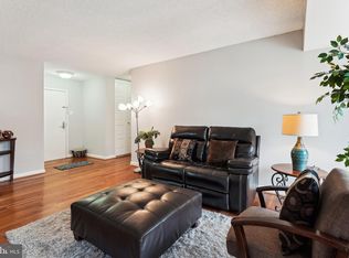 4500 S Four Mile Run Dr APT 129, Arlington, VA 22204