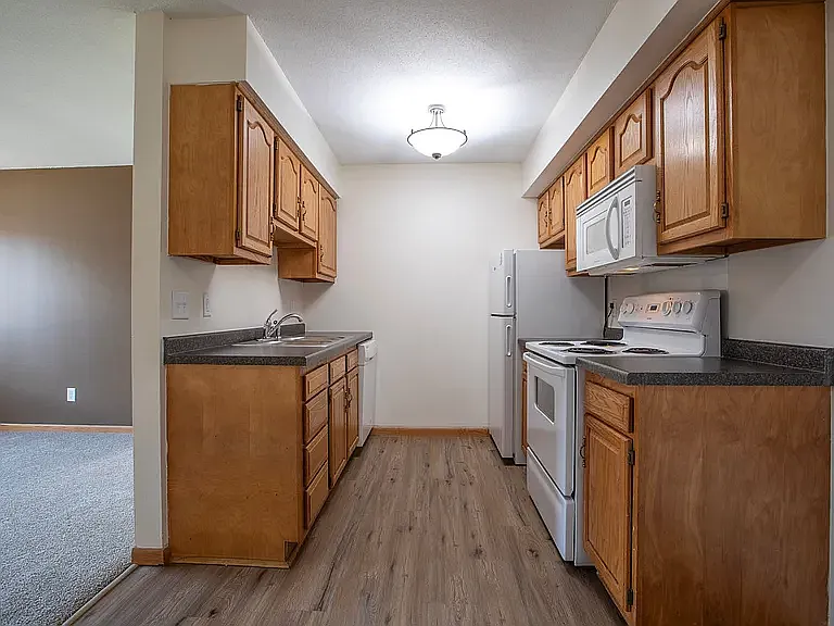 Windfield Estates — Photo 4