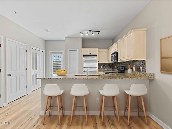 4th image of 8107 Annabellas Ct