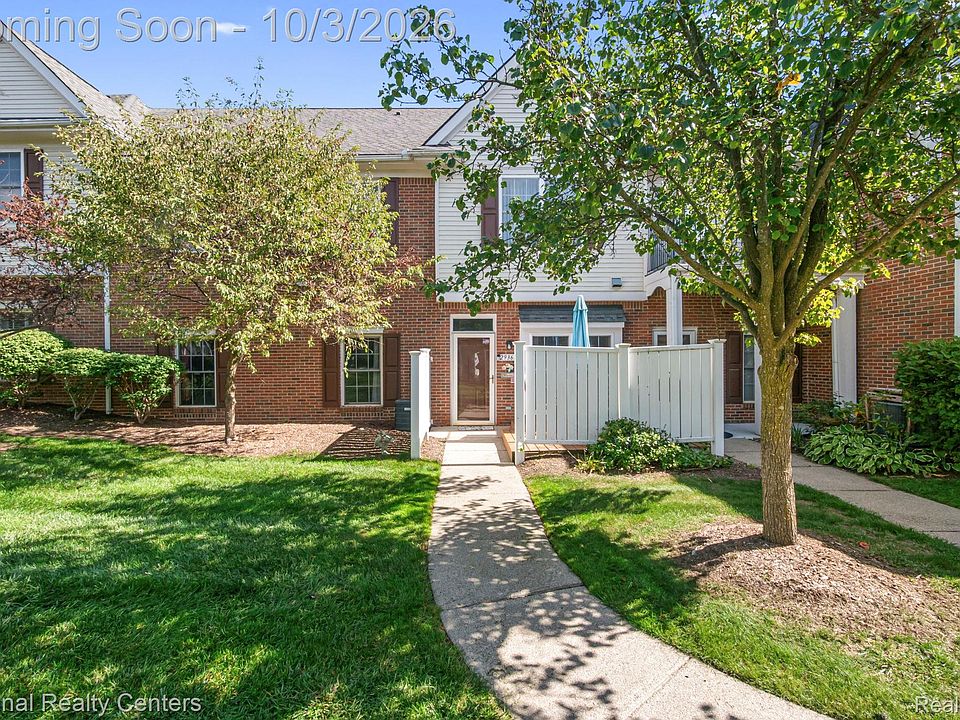 2936 Cottonwood Dr, photo 2