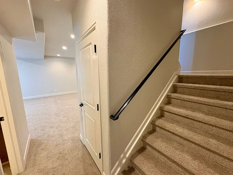 3489 Ash St — Photo 24