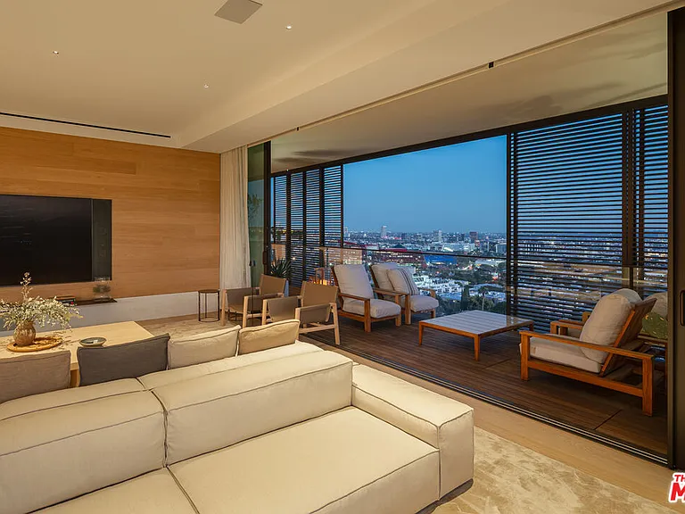 9040 W Sunset Blvd #1001 — Photo 13