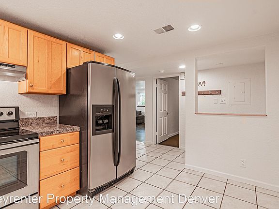 5th image of 1630 Saint Paul St APT 1
